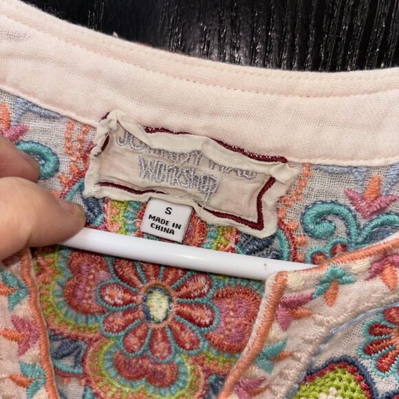 Johnny Was Workshop Tamia Boho Drape Top Size S Peach Floral Embroidered Cotton - Picture 3 of 9